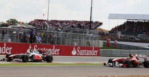 massa hamilton silverstone 2011